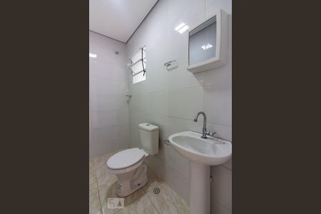 Banheiro de apartamento para alugar com 1 quarto, 40m² em Vila Yara, Osasco