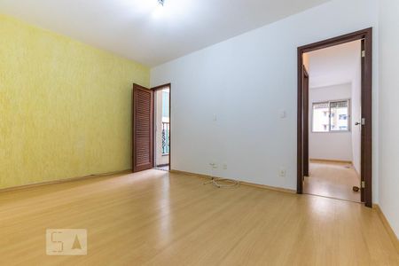 Sala de apartamento para alugar com 1 quarto, 45m² em Cambuí, Campinas