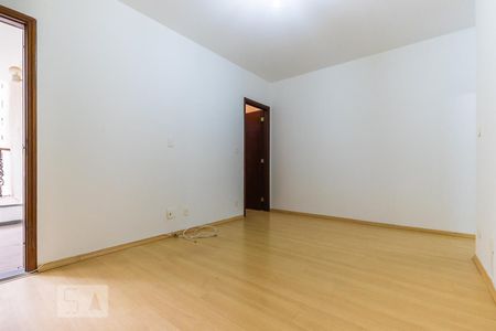 Sala de apartamento para alugar com 1 quarto, 45m² em Cambuí, Campinas