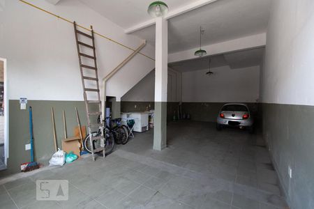 Garagem/Área de serviço de apartamento para alugar com 1 quarto, 25m² em Quinta da Paineira, São Paulo