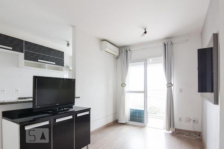 Sala de apartamento à venda com 2 quartos, 50m² em Vila Pires, Santo André