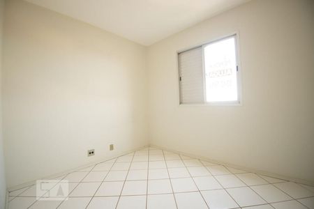 quarto 1 de apartamento para alugar com 3 quartos, 82m² em Jardim dos Oliveiras, Campinas