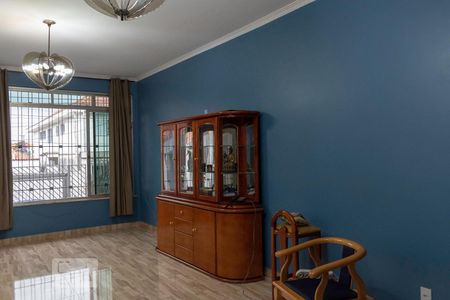 Sala de casa à venda com 4 quartos, 198m² em Vila Firmiano Pinto, São Paulo