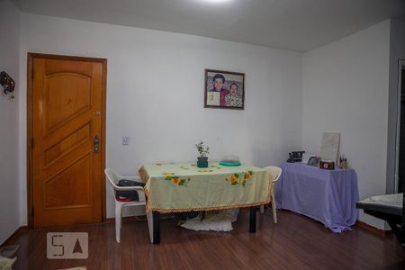 Sala de apartamento para alugar com 2 quartos, 58m² em Pechincha, Rio de Janeiro