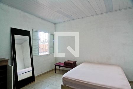 Quarto de casa para alugar com 3 quartos, 160m² em Parque São Domingos, São Paulo
