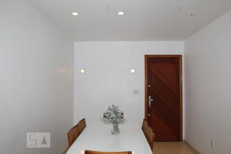 Sala de apartamento para alugar com 2 quartos, 64m² em Pilares, Rio de Janeiro