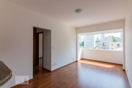 Sala  de apartamento à venda com 1 quarto, 50m² em Anchieta, Belo Horizonte