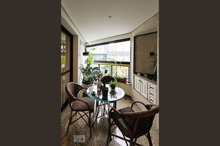 Varanda da Sala  de jantar de apartamento à venda com 4 quartos, 242m² em Vila Gomes Cardim, São Paulo