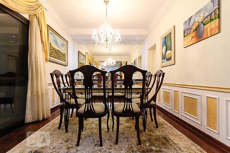 Sala de Jantar de apartamento à venda com 4 quartos, 242m² em Vila Gomes Cardim, São Paulo