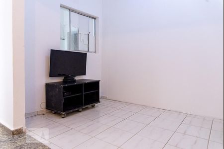 Casa para alugar com 450m², 8 quartos e sem vagaSala