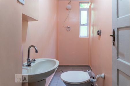 Casa para alugar com 450m², 8 quartos e sem vaga Casa para alugar com 450m², 8 quartos e sem vagaBanheiro 1