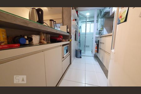 Cozinha de apartamento para alugar com 3 quartos, 72m² em Vila Pompéia, São Paulo