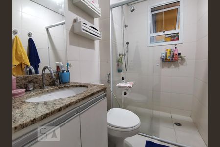 Banheiro de apartamento para alugar com 3 quartos, 85m² em Real Parque, São Paulo