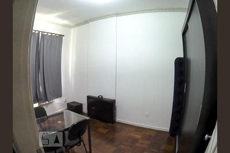 Quarto de apartamento para alugar com 1 quarto, 76m² em Humaitá, Rio de Janeiro