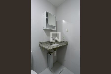 Banheiro da suíte de apartamento à venda com 2 quartos, 59m² em Santa Teresinha, São Paulo