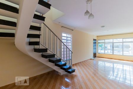 Sala de casa para alugar com 4 quartos, 200m² em Jardim Aricanduva, São Paulo