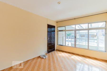 Sala de casa para alugar com 4 quartos, 200m² em Jardim Aricanduva, São Paulo