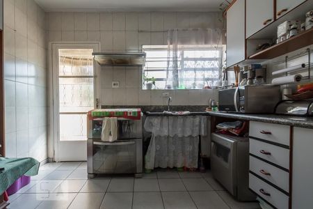 Cozinha de casa à venda com 3 quartos, 140m² em Parque Colonial, São Paulo