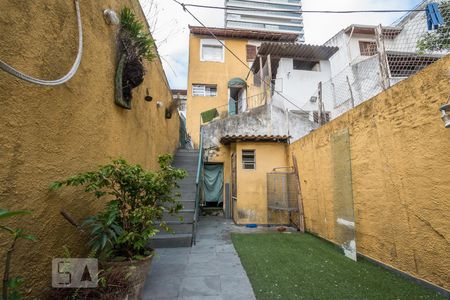 Área Externa de casa à venda com 3 quartos, 140m² em Parque Colonial, São Paulo