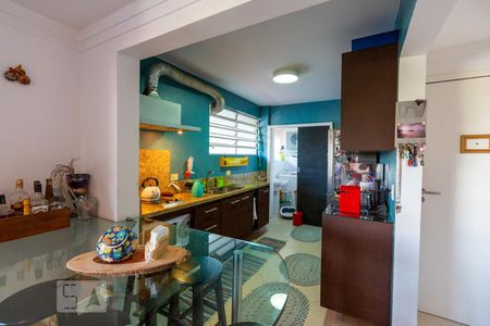 Cozinha de apartamento à venda com 1 quarto, 67m² em Vila Ipojuca, São Paulo