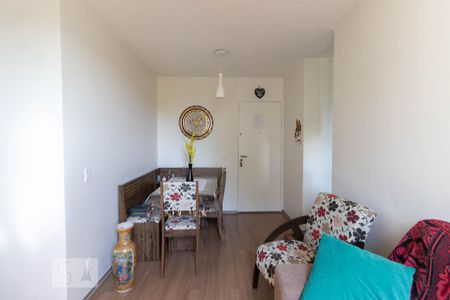 Sala de apartamento para alugar com 2 quartos, 45m² em Jardim Iris, São Paulo