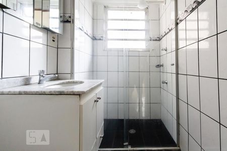 Banheiro de apartamento para alugar com 2 quartos, 58m² em Bela Vista, São Paulo