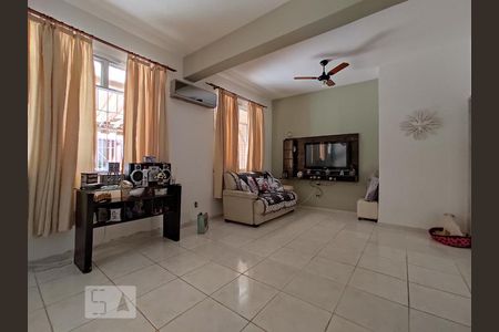 Sala de casa de condomínio à venda com 3 quartos, 150m² em Portuguesa, Rio de Janeiro