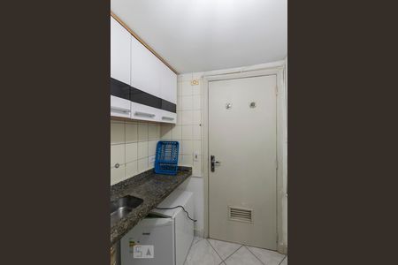 Cozinha de kitnet/studio à venda com 1 quarto, 20m² em Liberdade, São Paulo