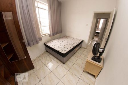 Quarto 3 de apartamento para alugar com 6 quartos, 100m² em Calafate, Belo Horizonte