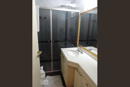 Banheiro da suite de apartamento à venda com 4 quartos, 125m² em Centro, Osasco