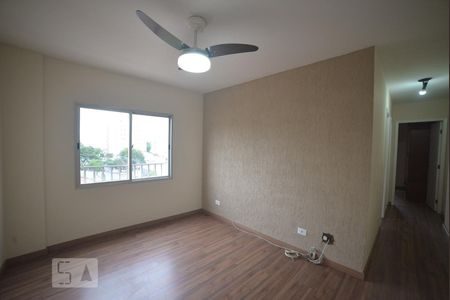 Sala de apartamento para alugar com 2 quartos, 51m² em Vila Nair, São Paulo