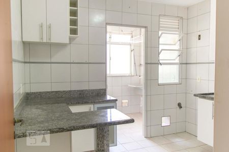 Cozinha de apartamento para alugar com 3 quartos, 85m² em Córrego Grande, Florianópolis