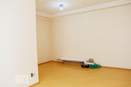 Sala de apartamento para alugar com 3 quartos, 64m² em Jardim das Flores, São Paulo