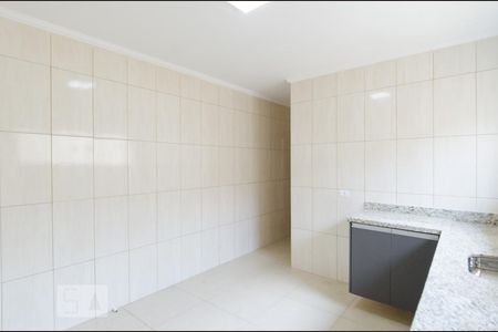 Sala cozinha de casa para alugar com 2 quartos, 42m² em Alves Dias, São Bernardo do Campo