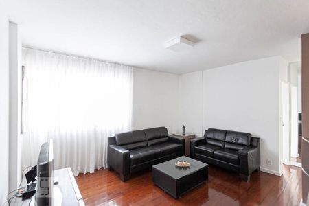 Sala de apartamento para alugar com 2 quartos, 75m² em Sion, Belo Horizonte