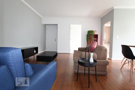 Sala de apartamento para alugar com 2 quartos, 86m² em Água Verde, Curitiba