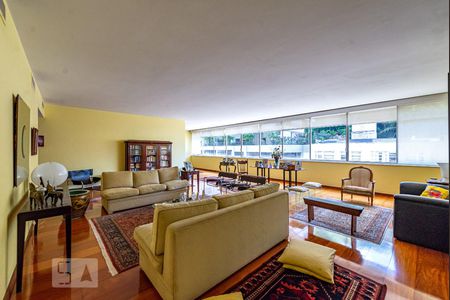 Sala de apartamento à venda com 4 quartos, 300m² em Copacabana, Rio de Janeiro