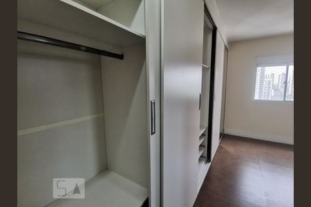 Quarto de apartamento para alugar com 2 quartos, 100m² em Vila Andrade, São Paulo