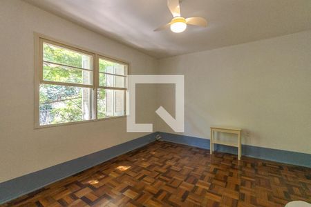 Quarto de apartamento para alugar com 1 quarto, 60m² em Rio Branco, Porto Alegre