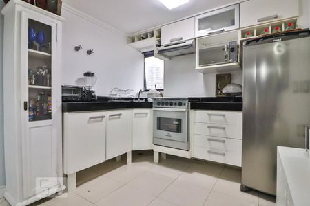 Cozinha de apartamento à venda com 1 quarto, 56m² em Jardim Paulista, São Paulo