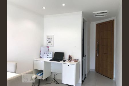 Sala  de apartamento para alugar com 3 quartos, 63m² em Parque da Vila Prudente, São Paulo