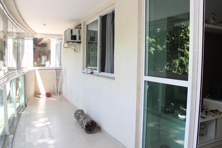 varanda de apartamento para alugar com 3 quartos, 107m² em Tijuca, Rio de Janeiro