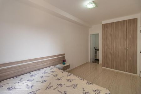 Suíte de apartamento para alugar com 1 quarto, 51m² em Empresarial 18 do Forte, Barueri