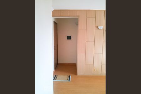 Sala de apartamento à venda com 2 quartos, 71m² em Vila Paulista, São Paulo