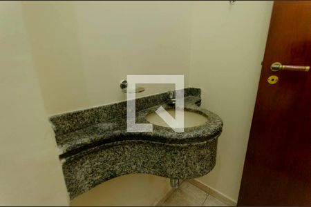 Lavabo de casa à venda com 3 quartos, 220m² em Cidade Patriarca, São Paulo