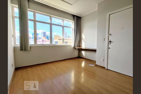 Quarto de apartamento à venda com 2 quartos, 60m² em Anchieta, Belo Horizonte