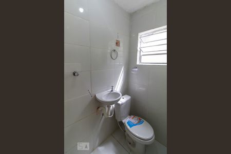 Banheiro de kitnet/studio para alugar com 1 quarto, 33m² em Jardim Paulista, Guarulhos