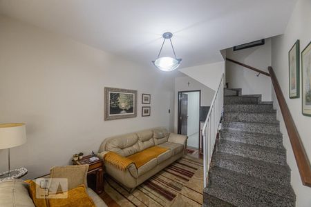 Casa à venda com 164m², 3 quartos e 2 vagasSala