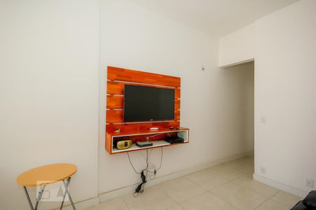 Sala de apartamento à venda com 2 quartos, 47m² em Leme, Rio de Janeiro