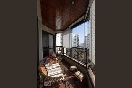 Sacada de apartamento à venda com 3 quartos, 155m² em Vila Regente Feijó, São Paulo